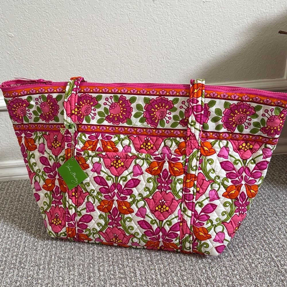 New Vera Bradley Miller Bag Tote Large Lilli Bell White Pink Floral Print Travel